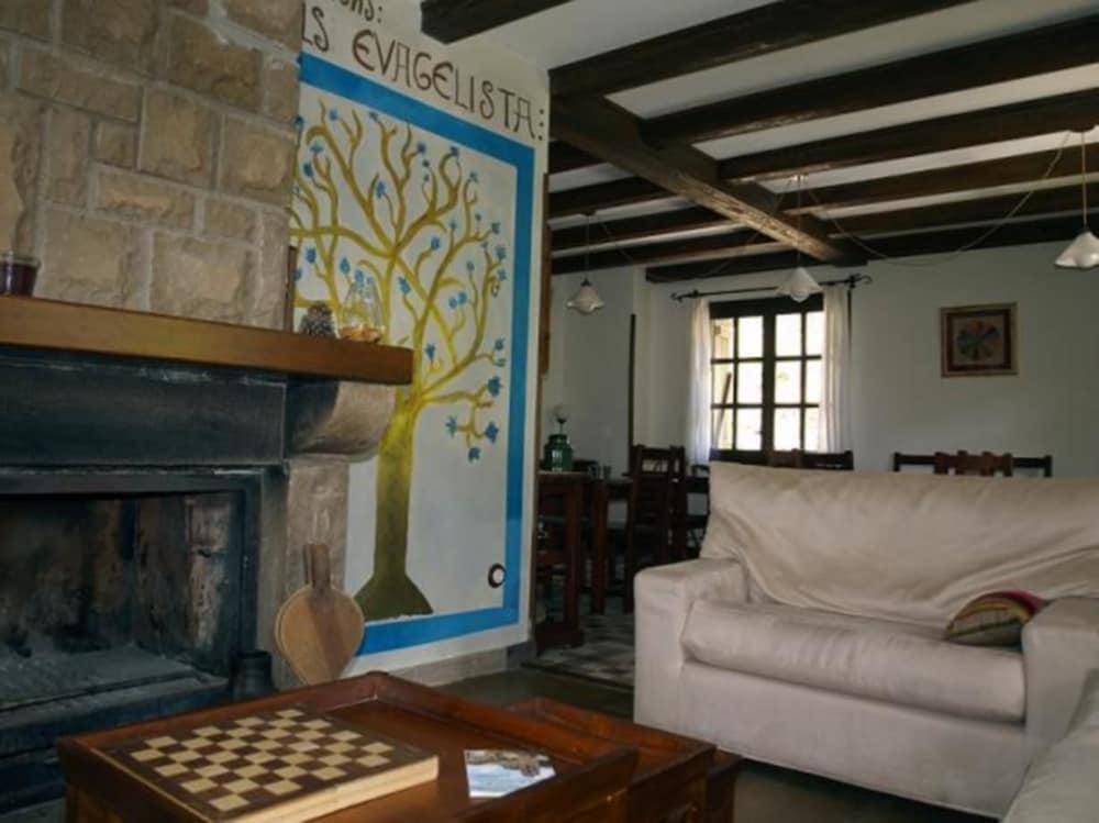 Hotel Rural El Mirador De Los Pirineos 산타크루즈드라세로스 외부 사진