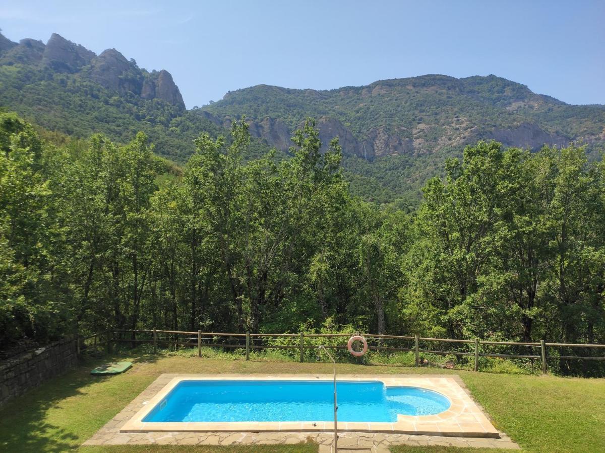 Hotel Rural El Mirador De Los Pirineos 산타크루즈드라세로스 외부 사진